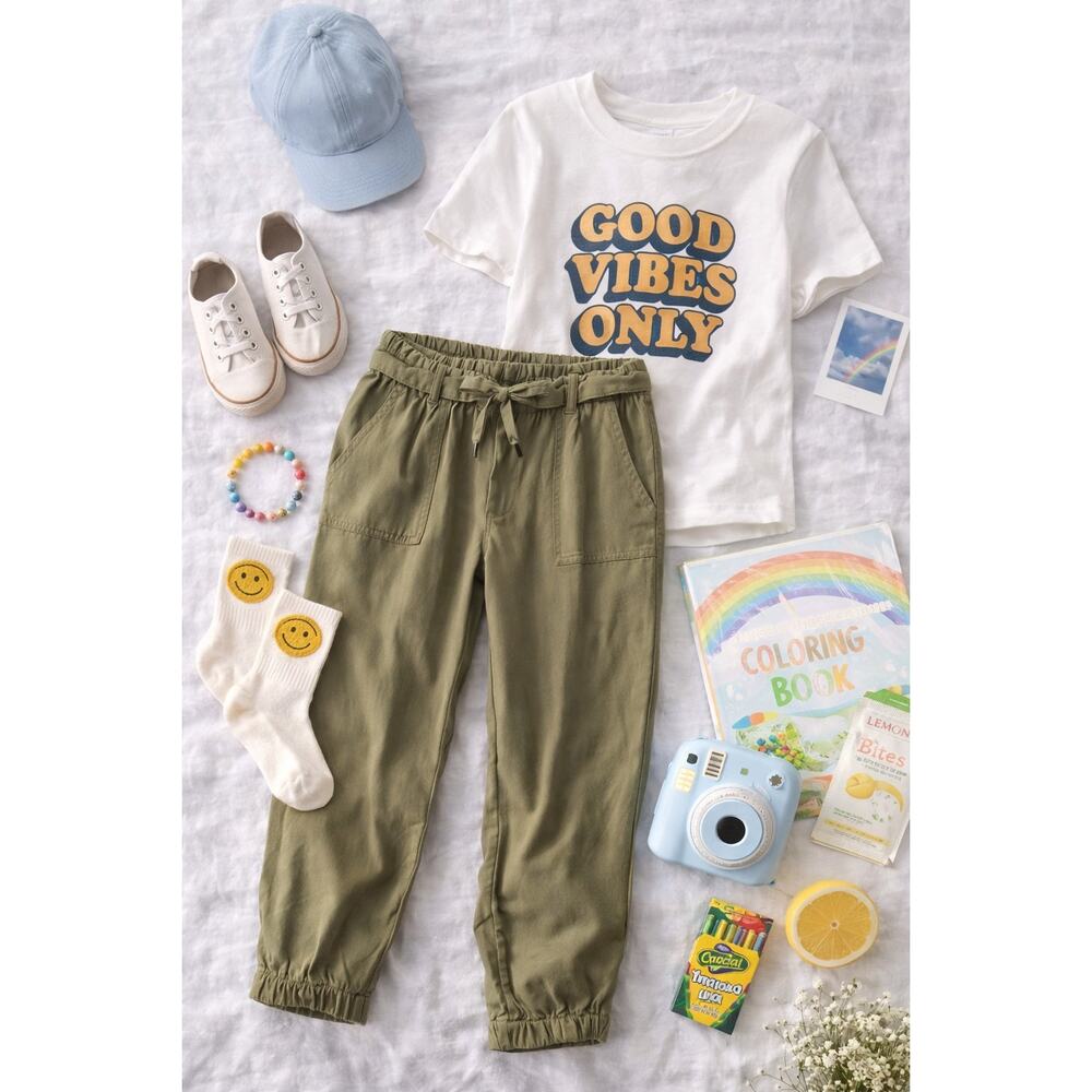 Mini Boden Girls Olive Green Paperbag Tie Waist Jogger Pants Earthy Size 11Y